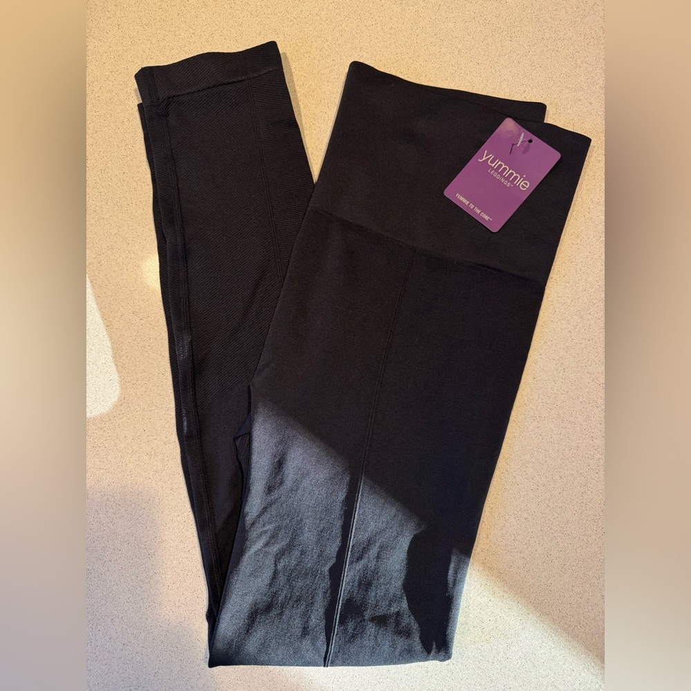 Yummie Black Women's Leggings New with tags